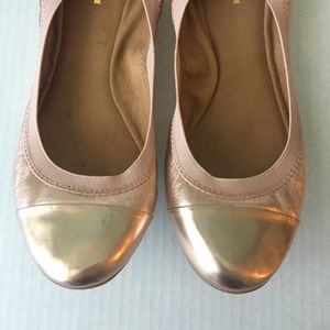 Coach Dalia rose gold flats